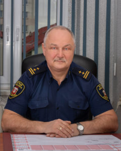 Komendant  Artur Gałuszka